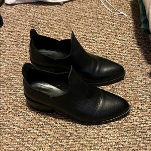 Pure Navy Leather slip on booties